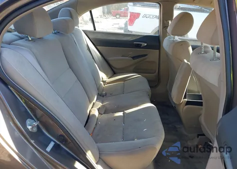 2011 Honda Civic Lx z USA, uszkodzony, nr VIN 19XFA1F57BE034155